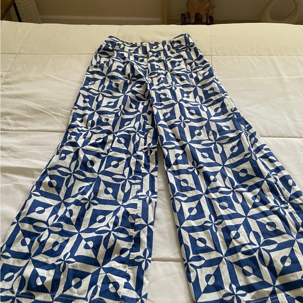 Anthropologie Blue and White Floral Pants
